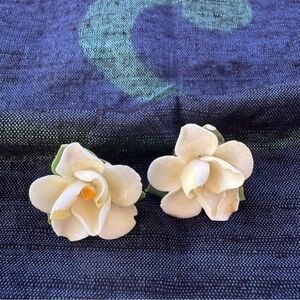 Vintage Cara China England Porcelain Flower Clip-On Earrings